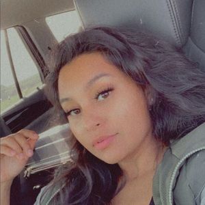 Meet your Posher, Fernanda